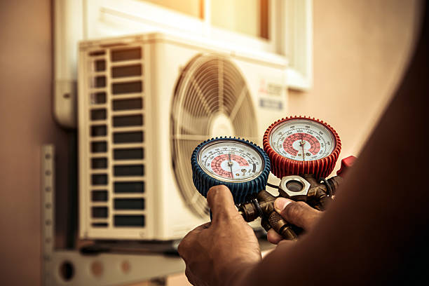 Professional Hvac technician working in China Spring, TX